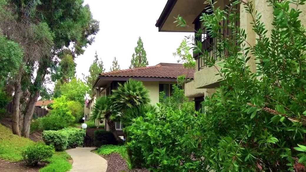 Oaks North Village Condos 55 Senior Condominiums in Rancho Bernardo San Diego California 7