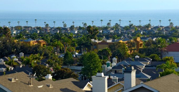 San Diego Real Estate near the beach