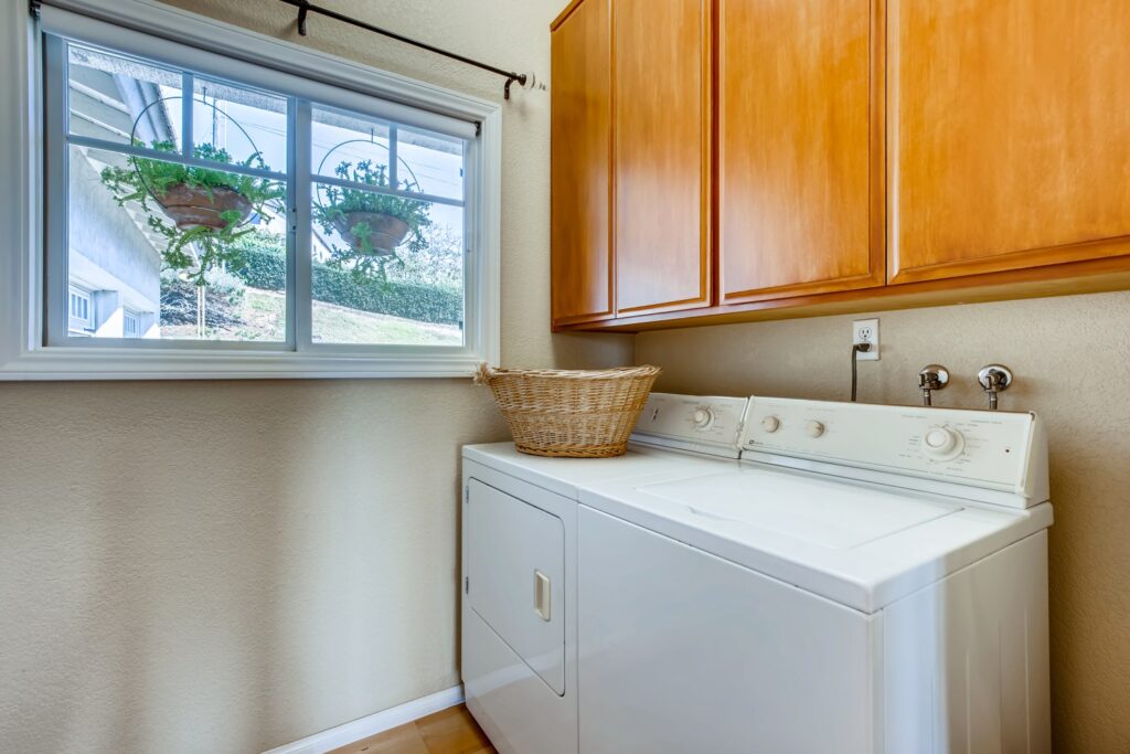 1314 Chariot Court Bonsall CA Single Story Home For Sale in Bonsall 023 59 Laundry Room