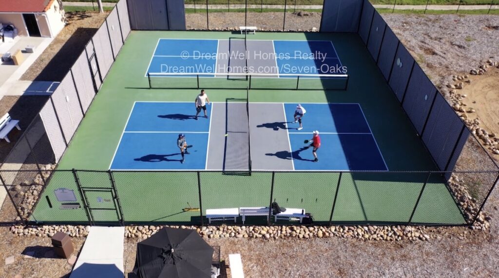 Seven Oaks Rancho Bernardo Pickleball Courts