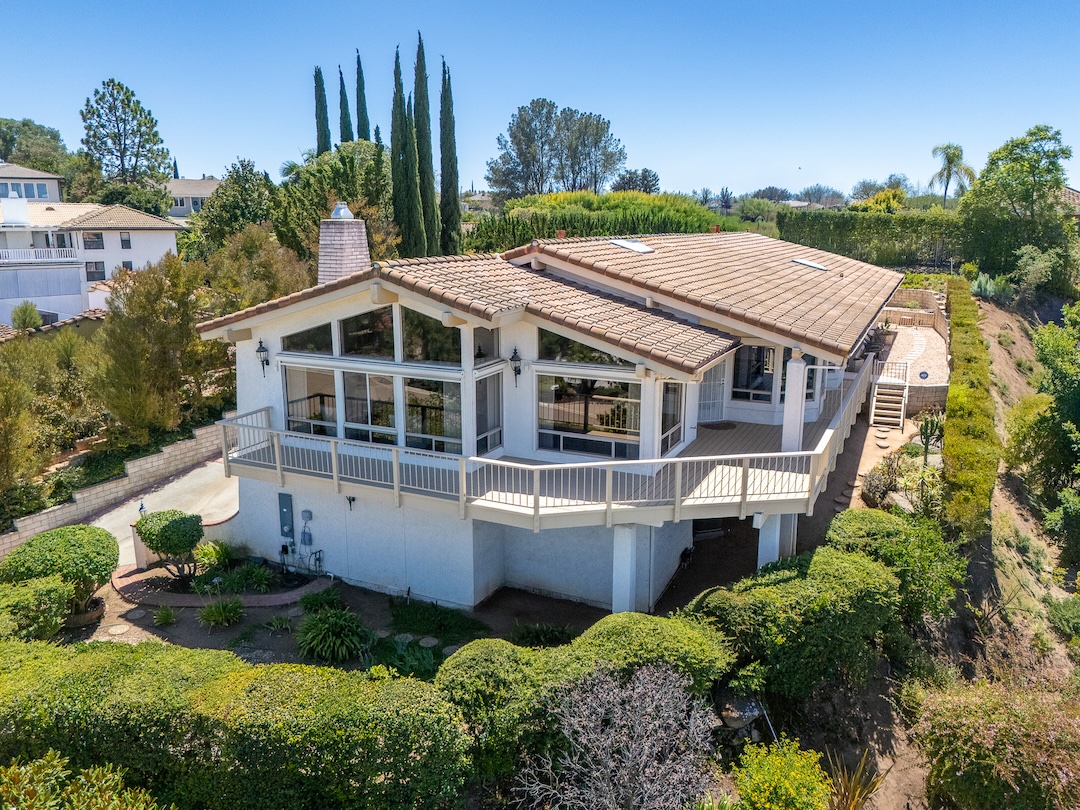 Exterior Front of 10921 Treeside Lane Escondido CA 92026 Home For Sale listed by DreamWell Homes Realty