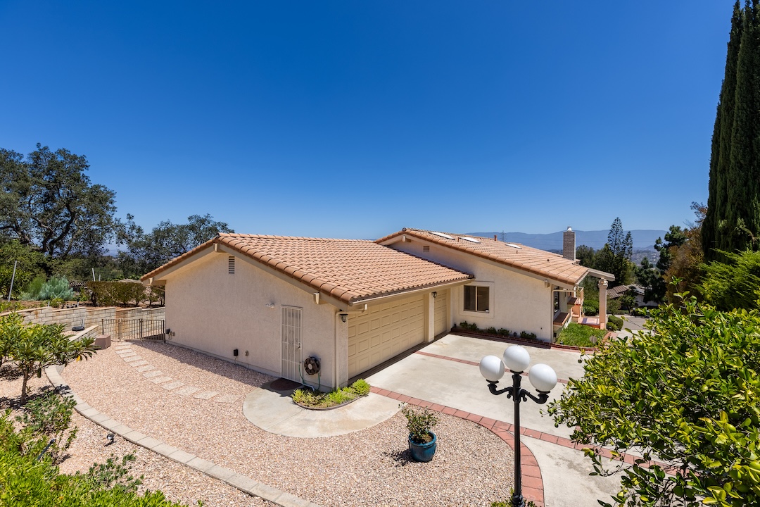 46 Exterior Back 10921 Treeside Lane Escondido CA 92026 Home For Sale listed by DreamWell Homes Realty